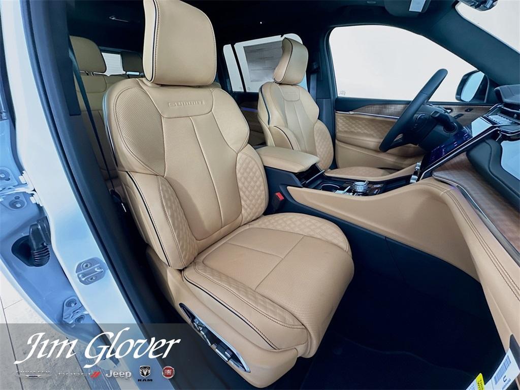 new 2025 Jeep Grand Cherokee L car, priced at $65,837