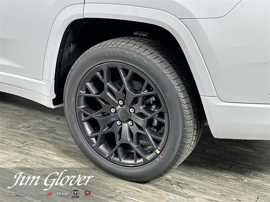 new 2025 Jeep Grand Cherokee L car, priced at $65,837