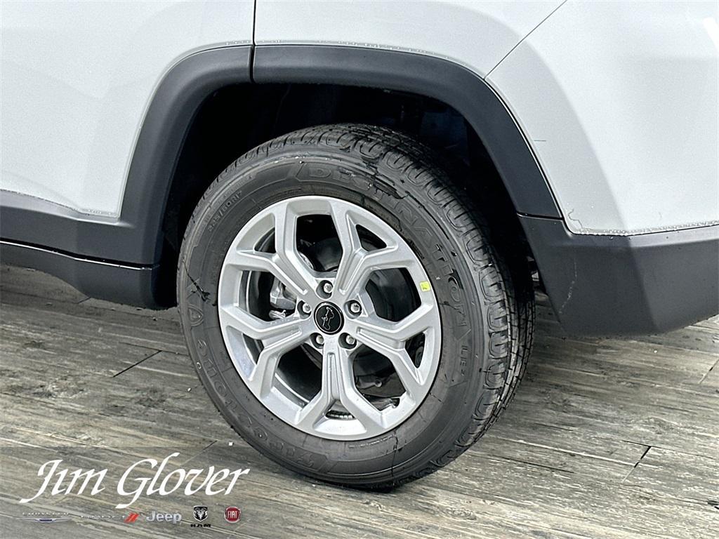 new 2026 Jeep Compass car, priced at $25,595