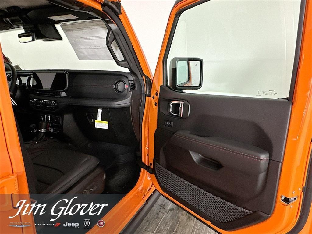 new 2025 Jeep Gladiator car, priced at $54,291