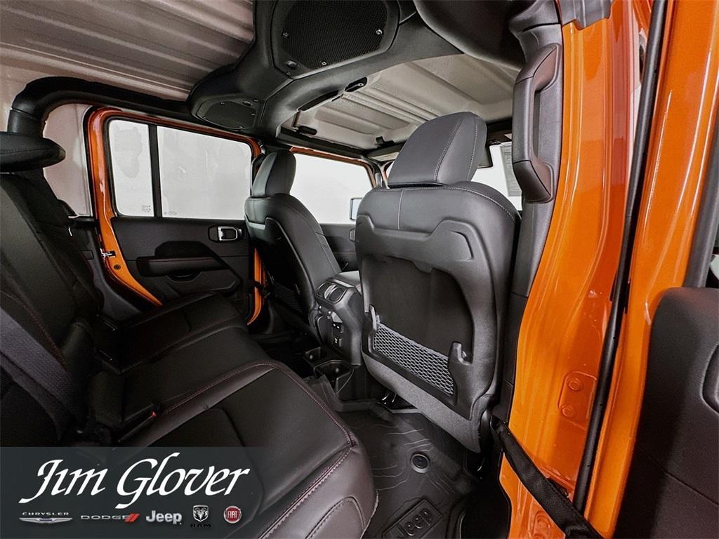 new 2025 Jeep Gladiator car, priced at $54,291