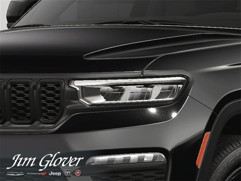 new 2025 Jeep Grand Cherokee car, priced at $45,330
