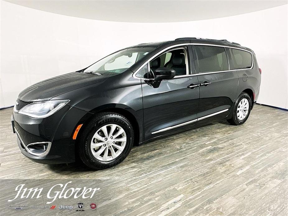 used 2017 Chrysler Pacifica car, priced at $14,623