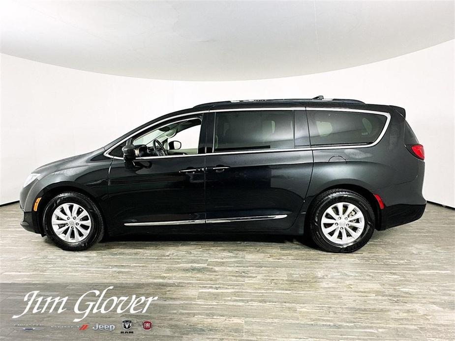 used 2017 Chrysler Pacifica car, priced at $14,623