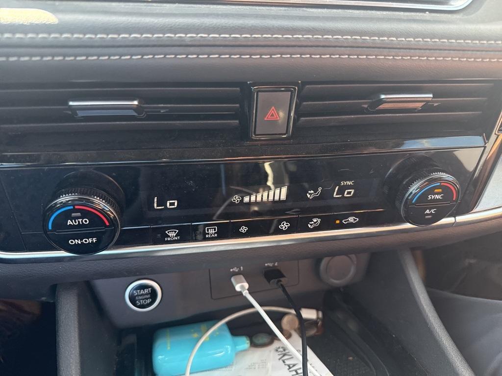 used 2022 Nissan Rogue car