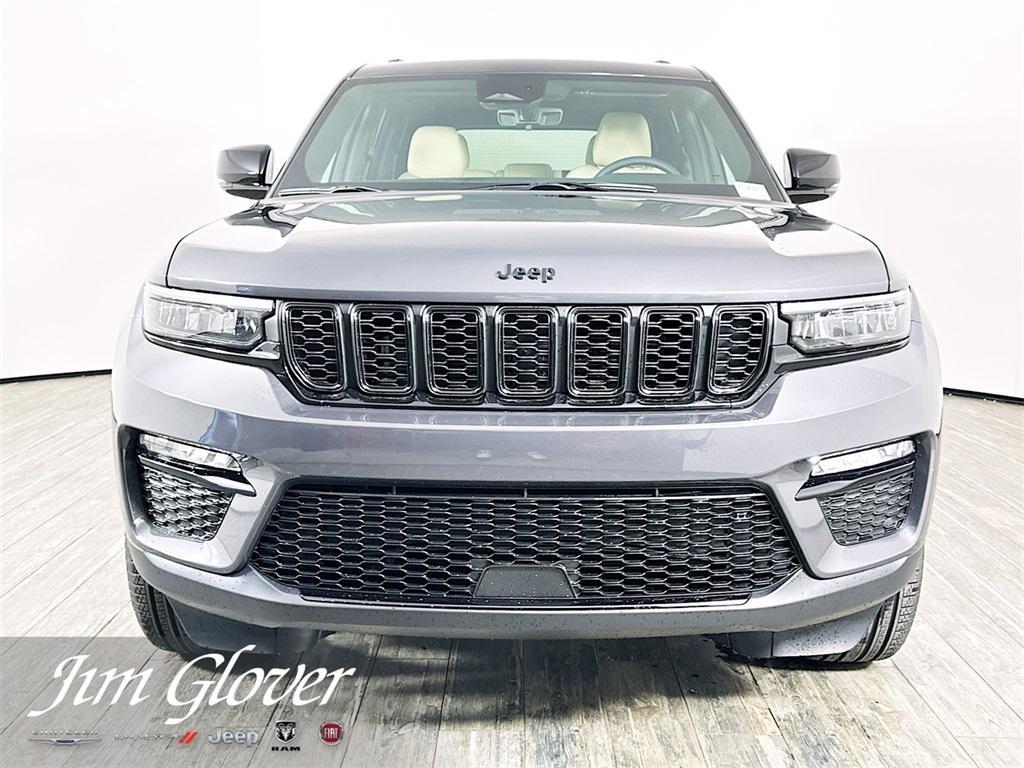 new 2025 Jeep Grand Cherokee car, priced at $44,591