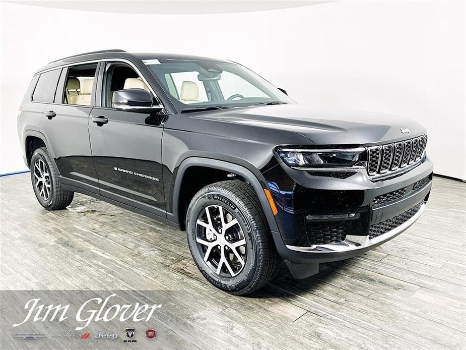 new 2024 Jeep Grand Cherokee L car, priced at $41,295