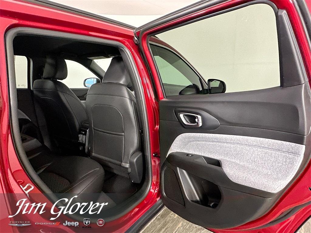 new 2025 Jeep Compass car, priced at $28,867