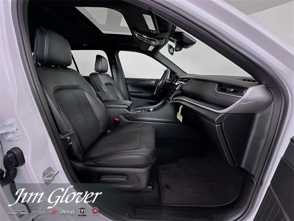 new 2025 Jeep Grand Cherokee car, priced at $41,263