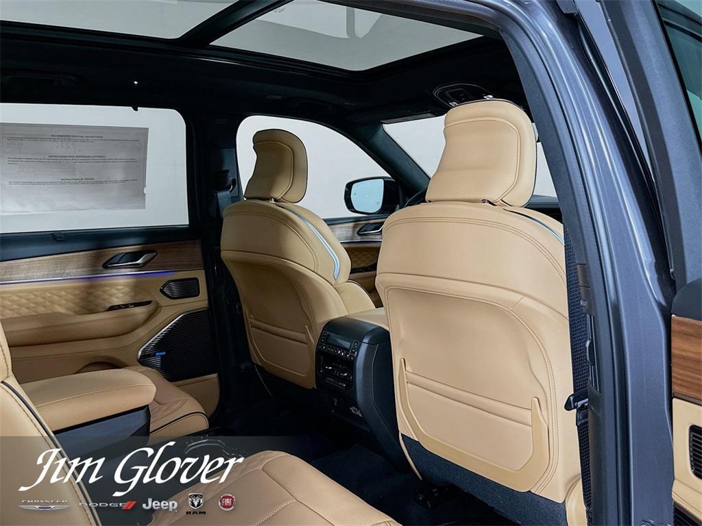new 2025 Jeep Grand Cherokee L car, priced at $66,335