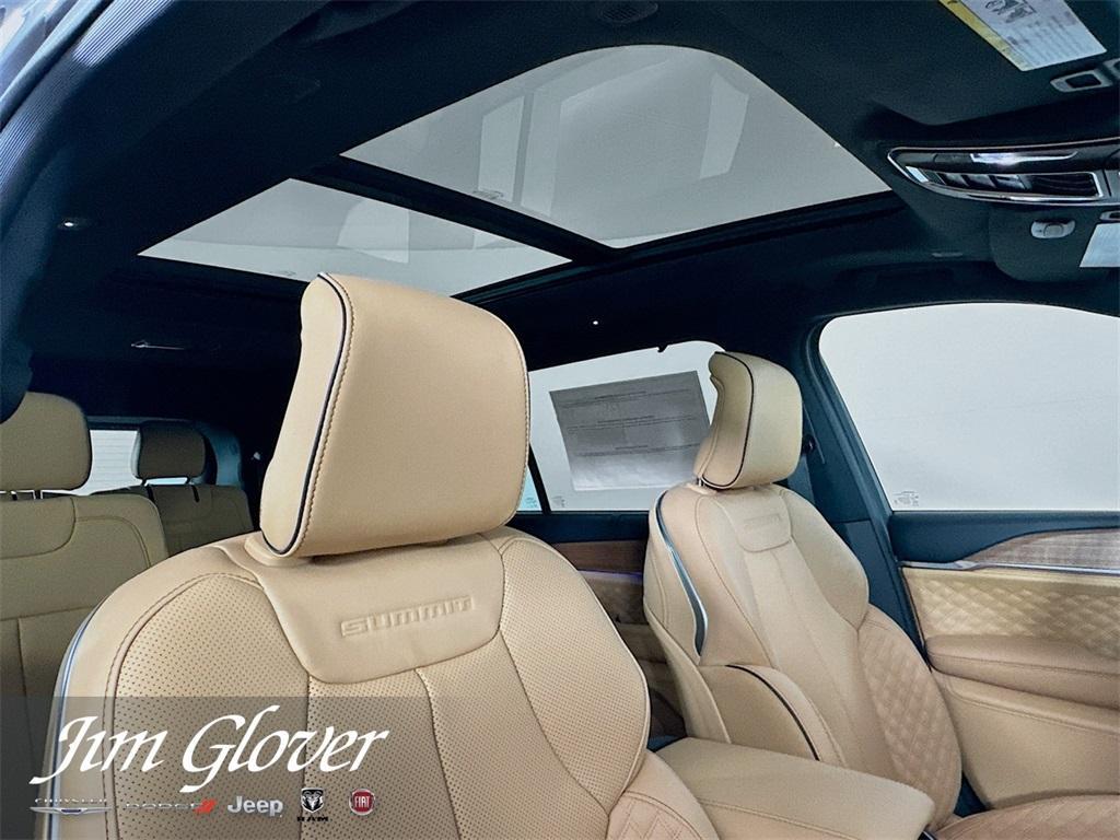 new 2025 Jeep Grand Cherokee L car, priced at $66,335