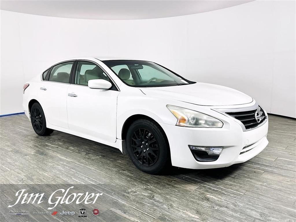 used 2015 Nissan Altima car, priced at $5,999