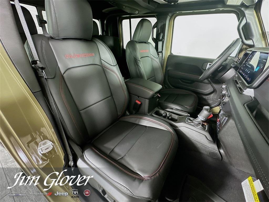 new 2025 Jeep Gladiator car, priced at $52,006