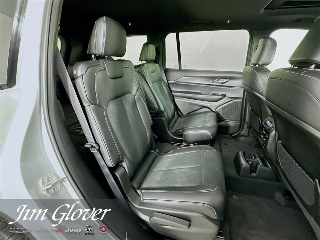 new 2025 Jeep Grand Cherokee L car, priced at $41,222