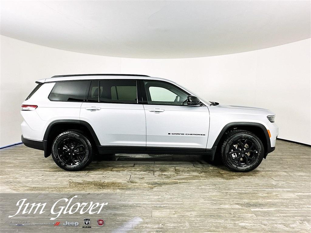 new 2025 Jeep Grand Cherokee L car, priced at $41,222
