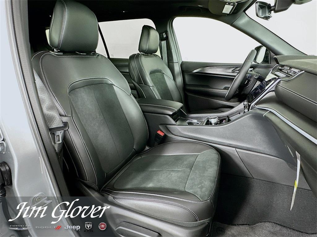 new 2025 Jeep Grand Cherokee L car, priced at $41,222