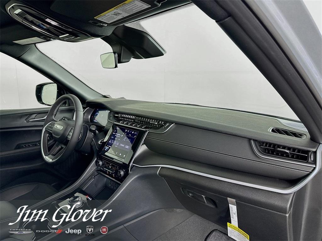 new 2025 Jeep Grand Cherokee L car, priced at $41,222