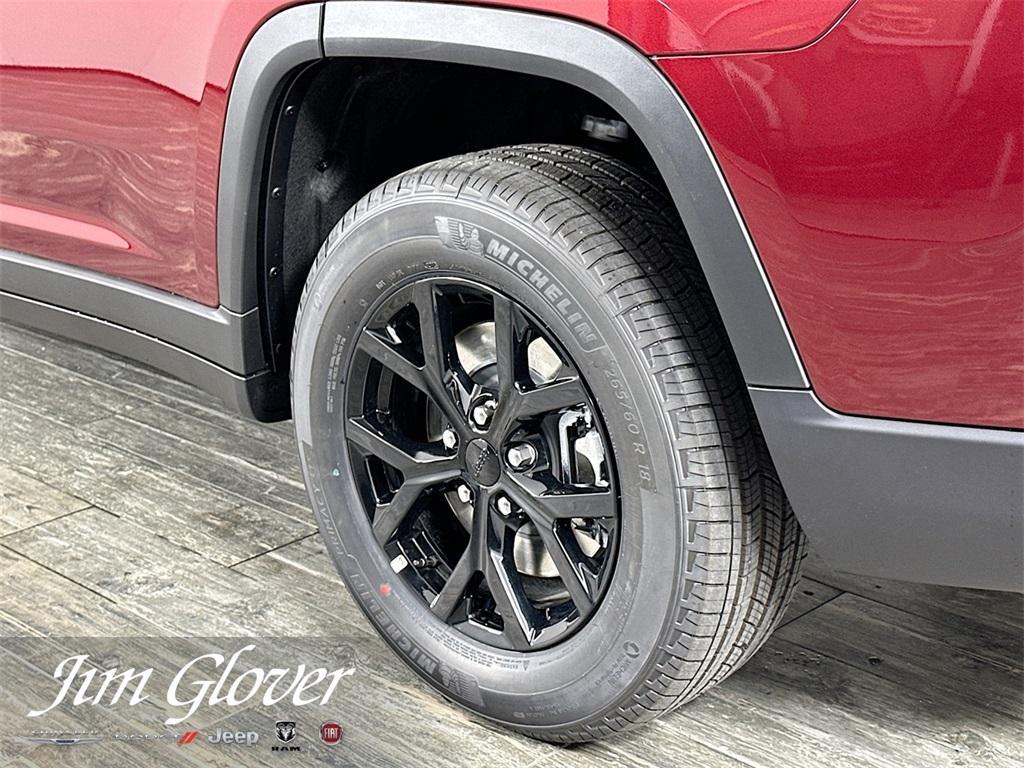 new 2025 Jeep Grand Cherokee L car, priced at $43,301