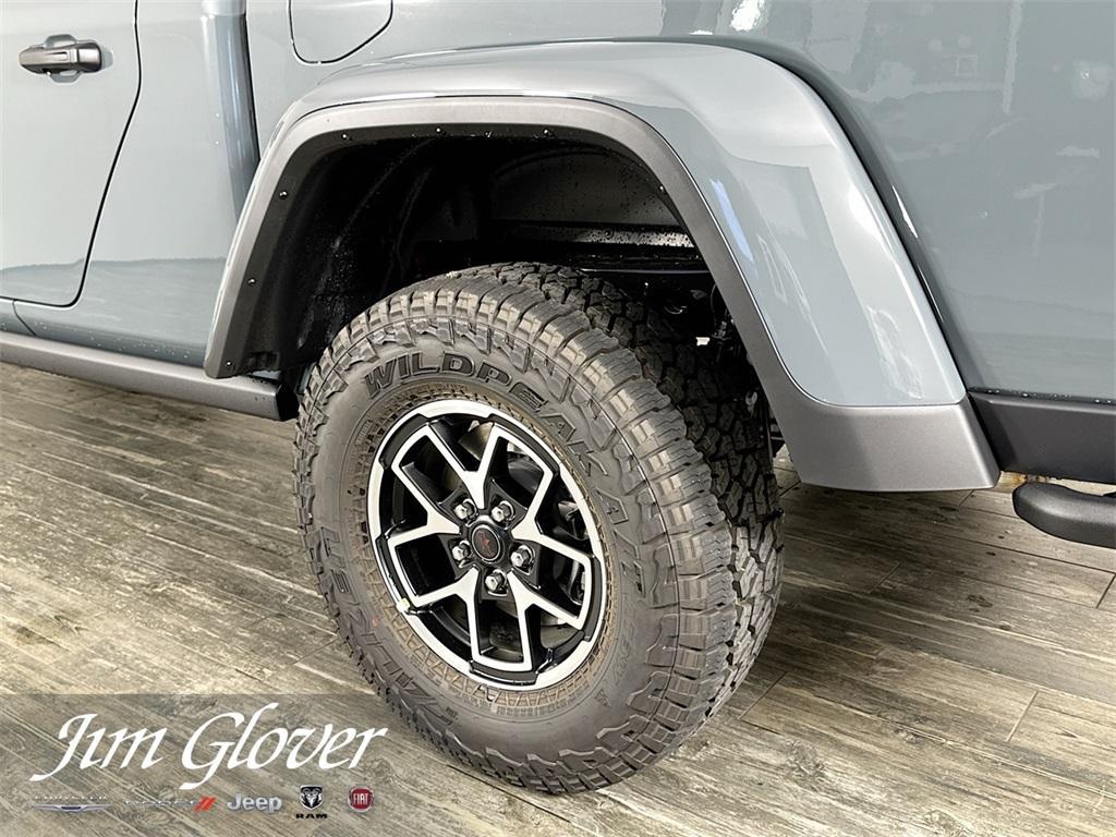 new 2025 Jeep Gladiator car, priced at $52,370