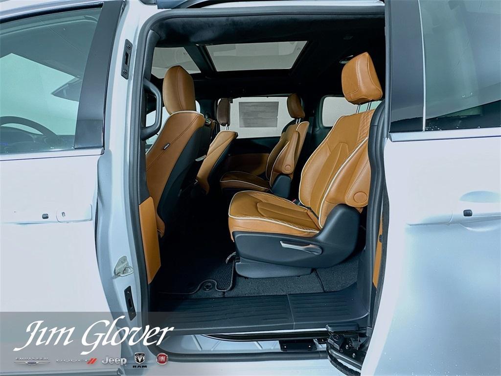 new 2026 Chrysler Pacifica car, priced at $54,076