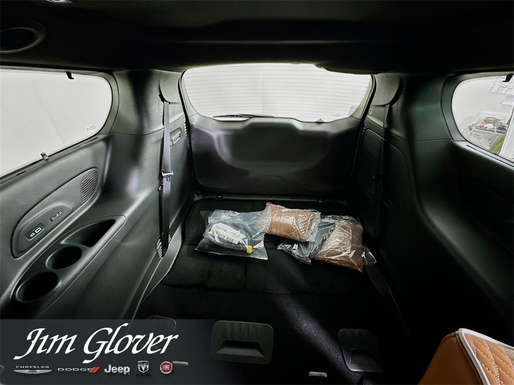 new 2026 Chrysler Pacifica car, priced at $54,076