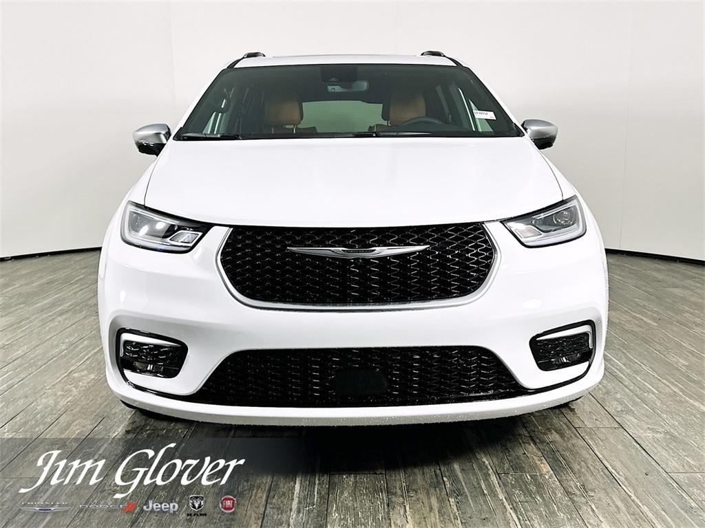 new 2026 Chrysler Pacifica car, priced at $54,076