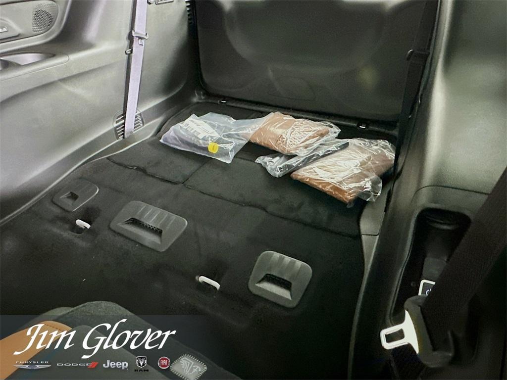 new 2026 Chrysler Pacifica car, priced at $54,076