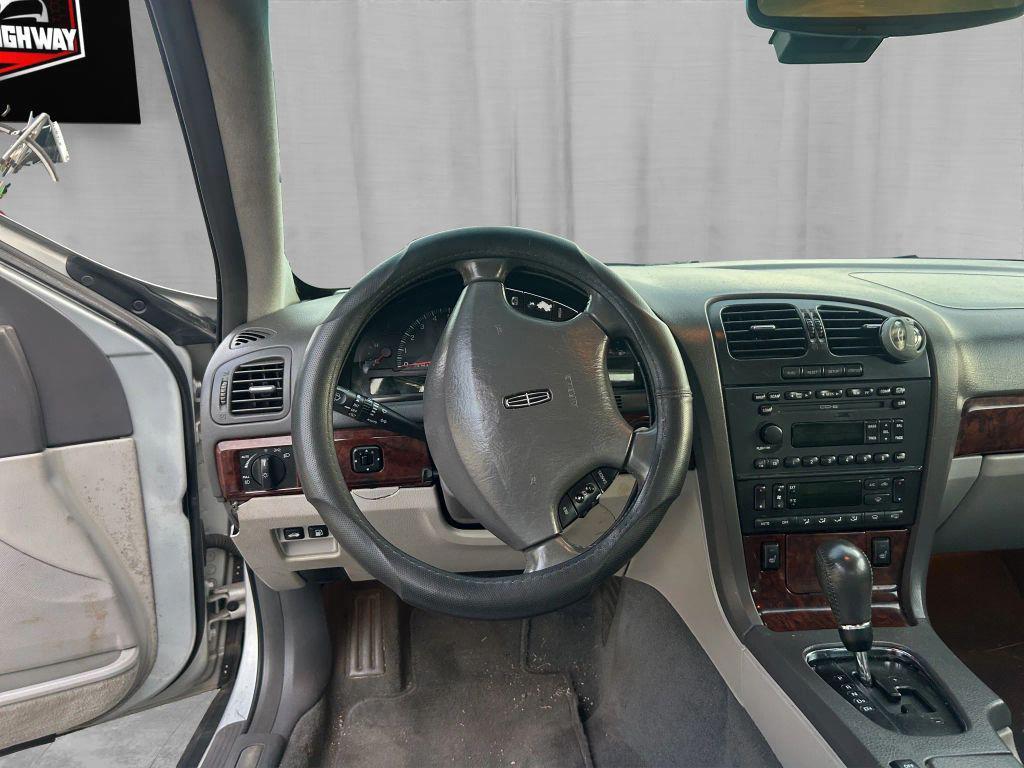 used 2000 Lincoln LS car, priced at $2,500