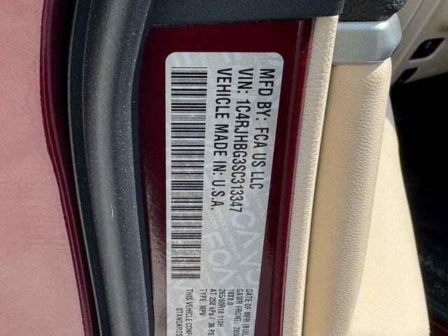 new 2025 Jeep Grand Cherokee car, priced at $43,816