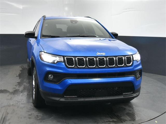 new 2025 Jeep Compass car, priced at $29,535