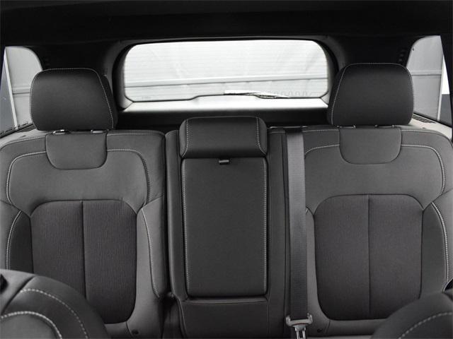 new 2025 Jeep Grand Cherokee car, priced at $36,272