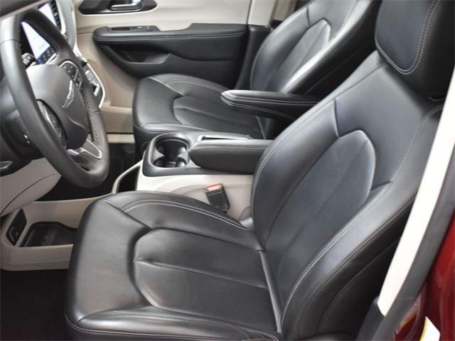 used 2023 Chrysler Pacifica car, priced at $23,200