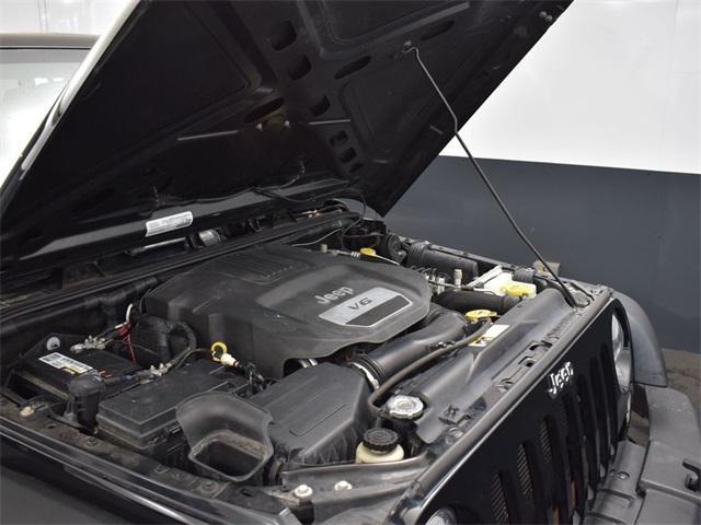 used 2015 Jeep Wrangler Unlimited car, priced at $21,500