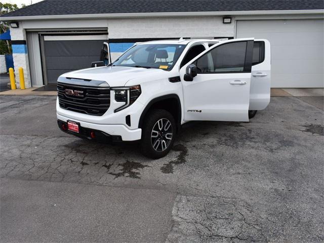 used 2022 GMC Sierra 1500 car, priced at $47,700