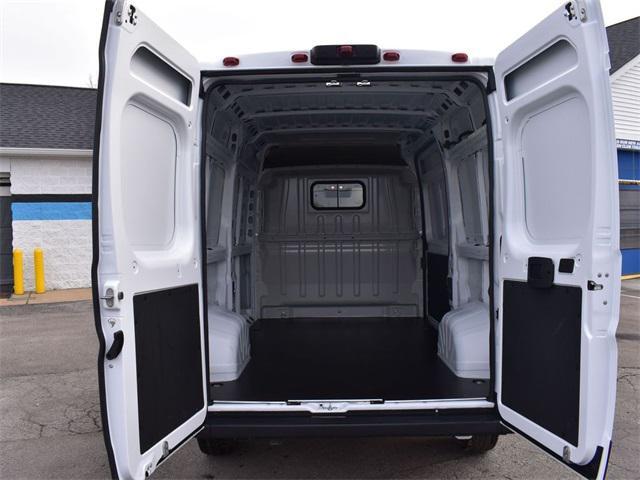 new 2025 Ram ProMaster 2500 car, priced at $47,015