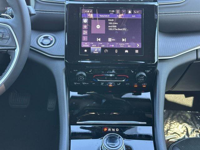 new 2025 Jeep Grand Cherokee L car, priced at $38,077