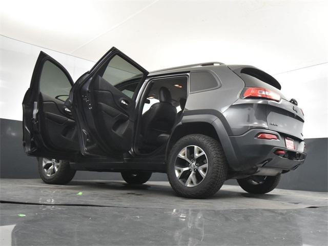 used 2017 Jeep Cherokee car, priced at $17,750