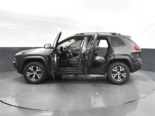 used 2017 Jeep Cherokee car, priced at $17,750