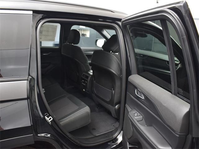new 2025 Jeep Grand Cherokee car, priced at $36,965