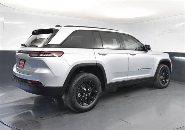 new 2025 Jeep Grand Cherokee car, priced at $36,480
