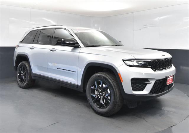 new 2025 Jeep Grand Cherokee car, priced at $36,480