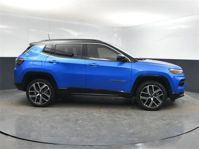 new 2025 Jeep Compass car, priced at $32,610
