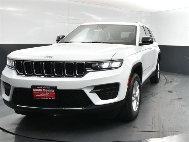 new 2025 Jeep Grand Cherokee car, priced at $38,677
