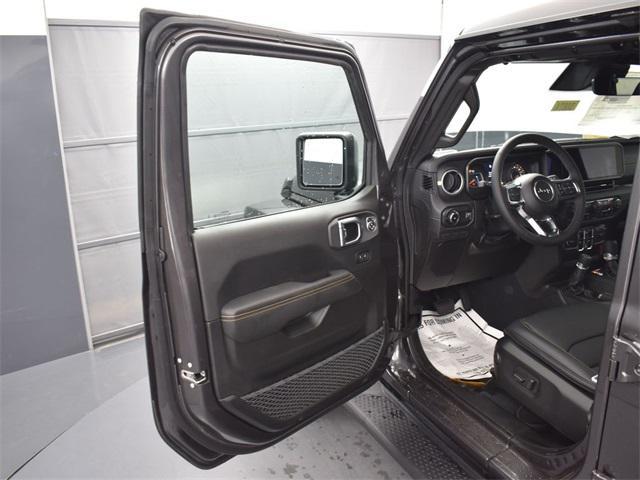 new 2025 Jeep Wrangler car, priced at $50,620