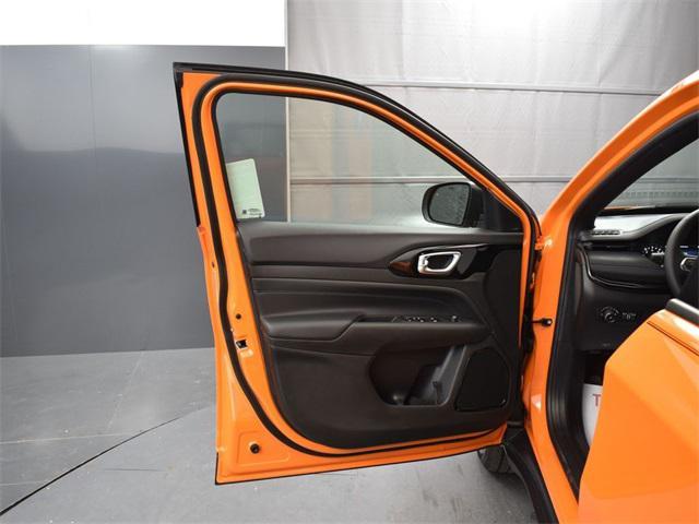 new 2026 Jeep Compass car, priced at $25,910