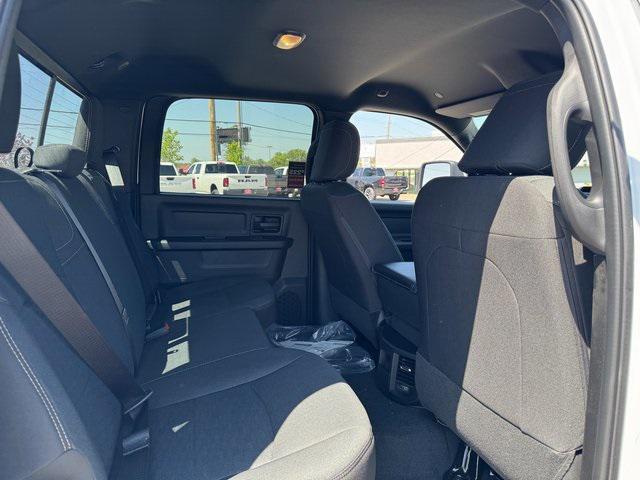new 2025 Ram 2500 car, priced at $68,690