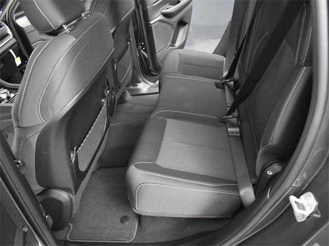 new 2025 Jeep Grand Cherokee car, priced at $35,415