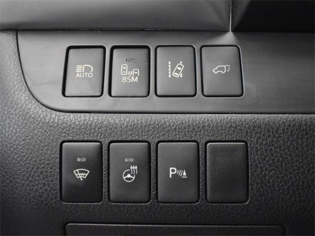 used 2016 Toyota Highlander car, priced at $21,000