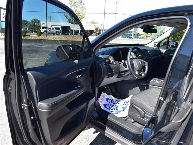 used 2024 Honda Ridgeline car, priced at $30,500