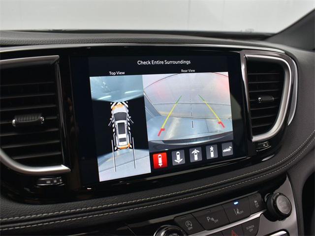 new 2026 Chrysler Pacifica car, priced at $46,285